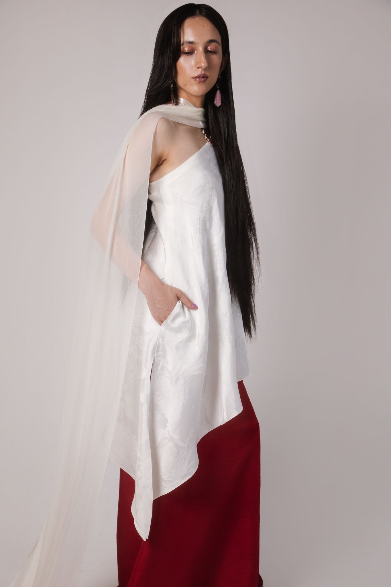 White and Red Set