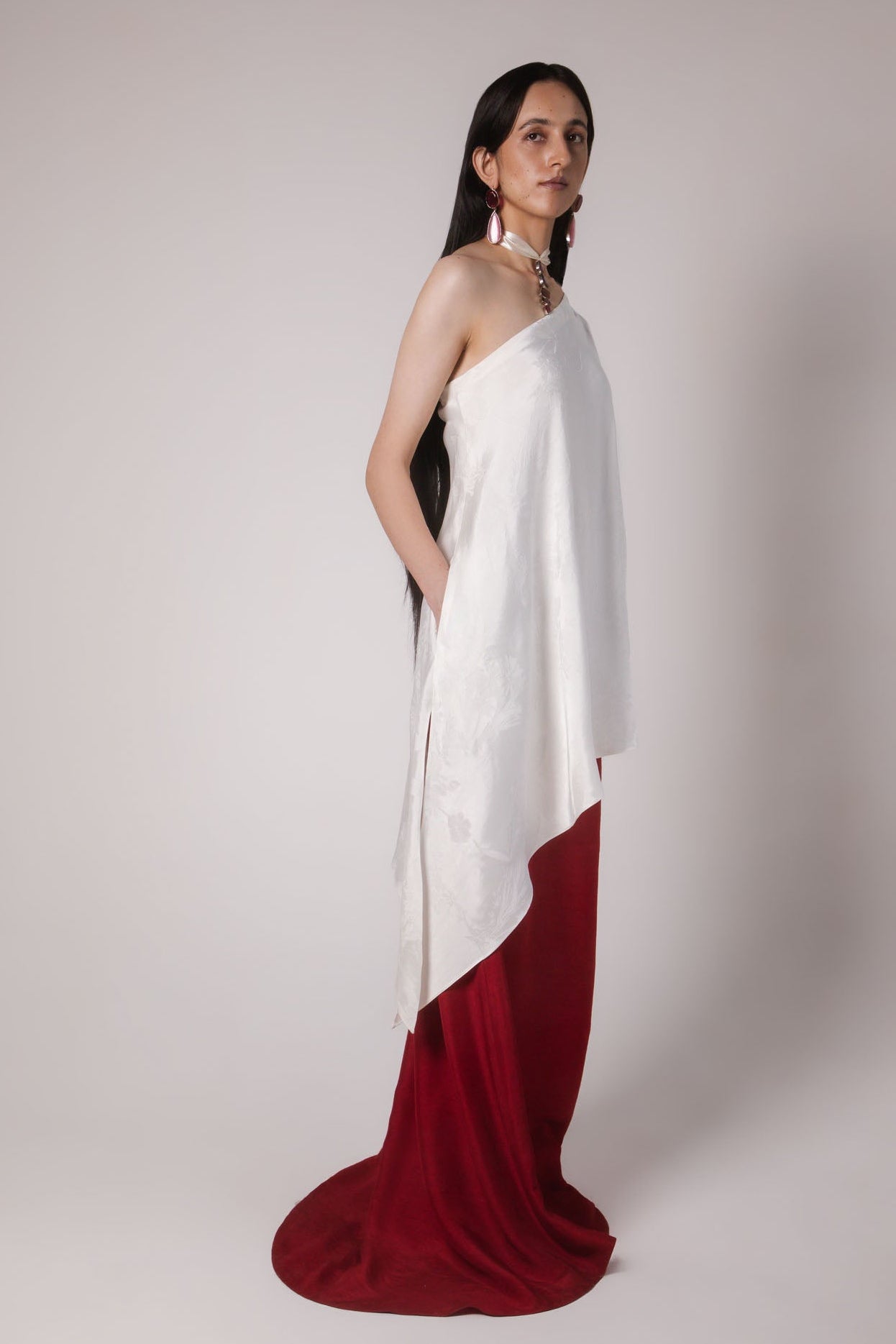 White and Red Set